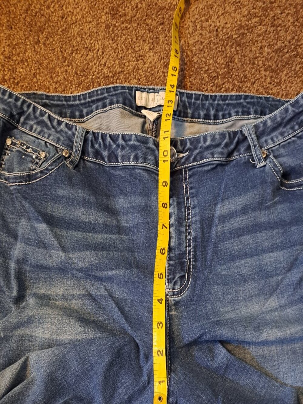 Est.1946 Denim Cropped Jeans With Rhinestone Embellished Flap Pockets - Picture 9 of 10